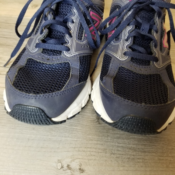 New Balance 470 TechRide Sneaker Running Shoes - Picture 3 of 8